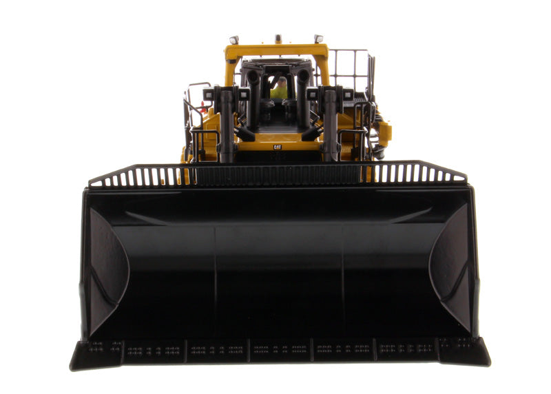 1/50 Cat D11T Carry Dozer