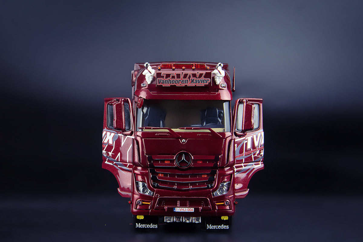 1/50 Mercedes Actros Vanhooren Xavier