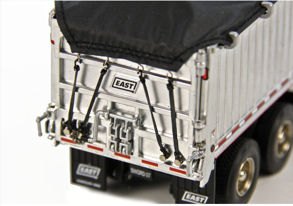 1/50 Peterbilt 357 Rigid with East Genesis Dump Body - White