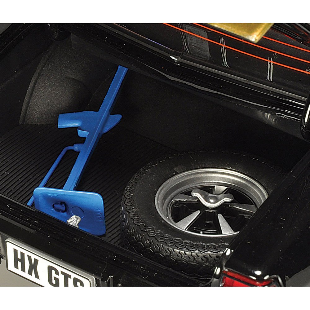 1/18 Holden HX Monaro - Tuxedo Black 18860
