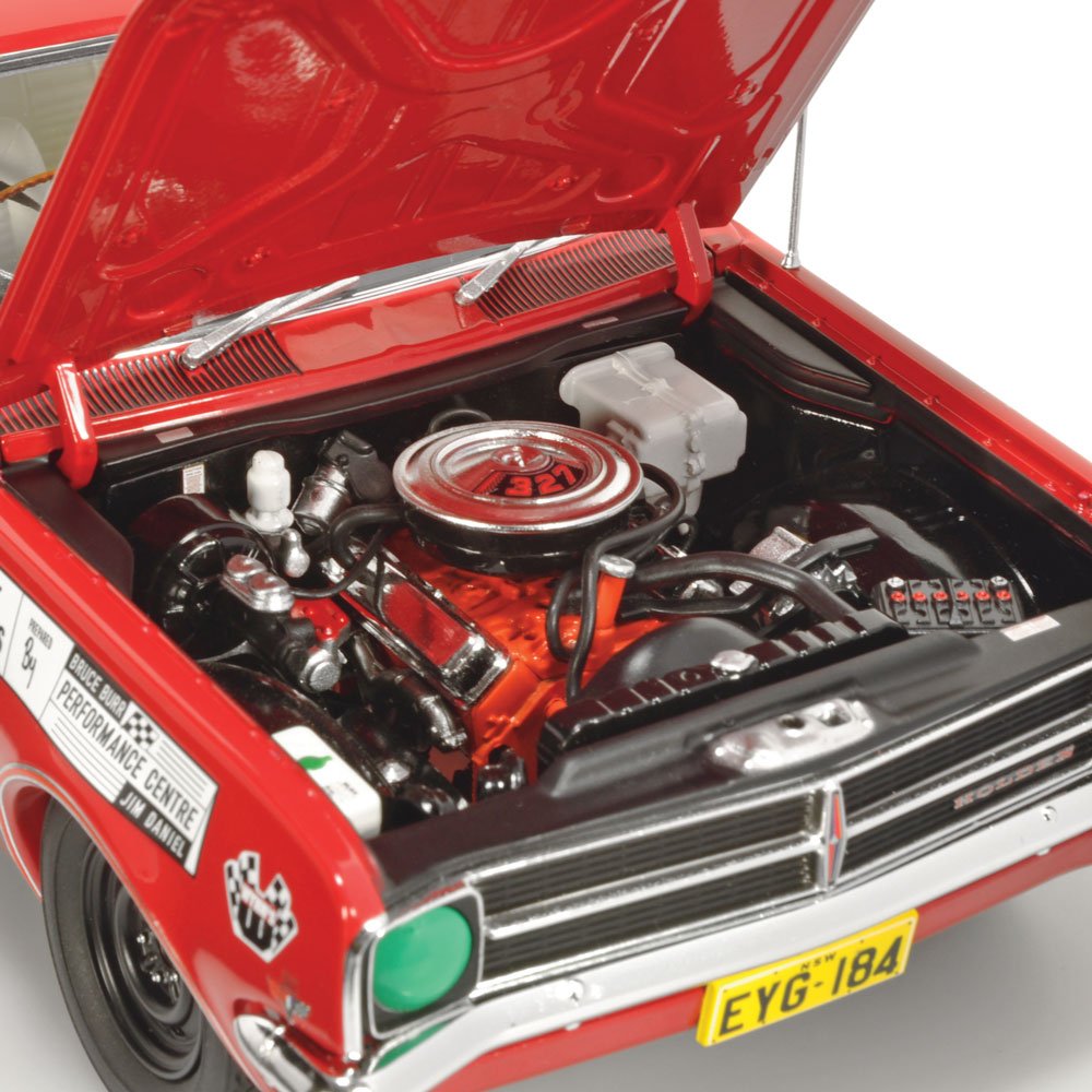 1/18 Holden HK Monaro GTS 327 - The 1968 Bathurst Controversy  18867