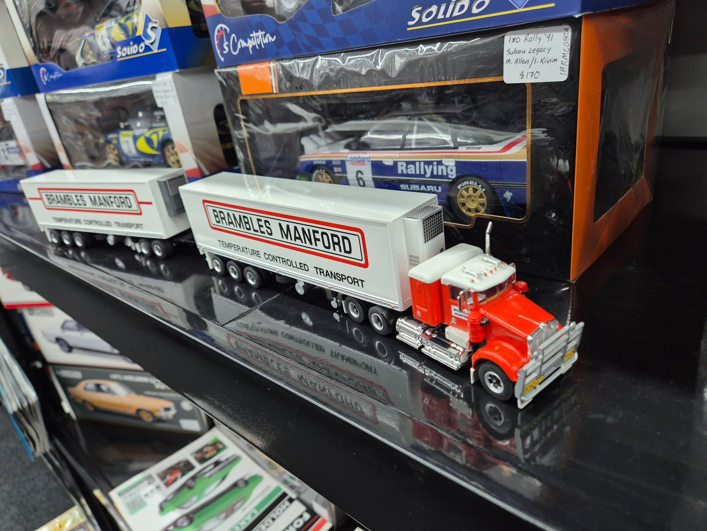 1/64 Brambles road train, Prime mover, Dolly and two trailers