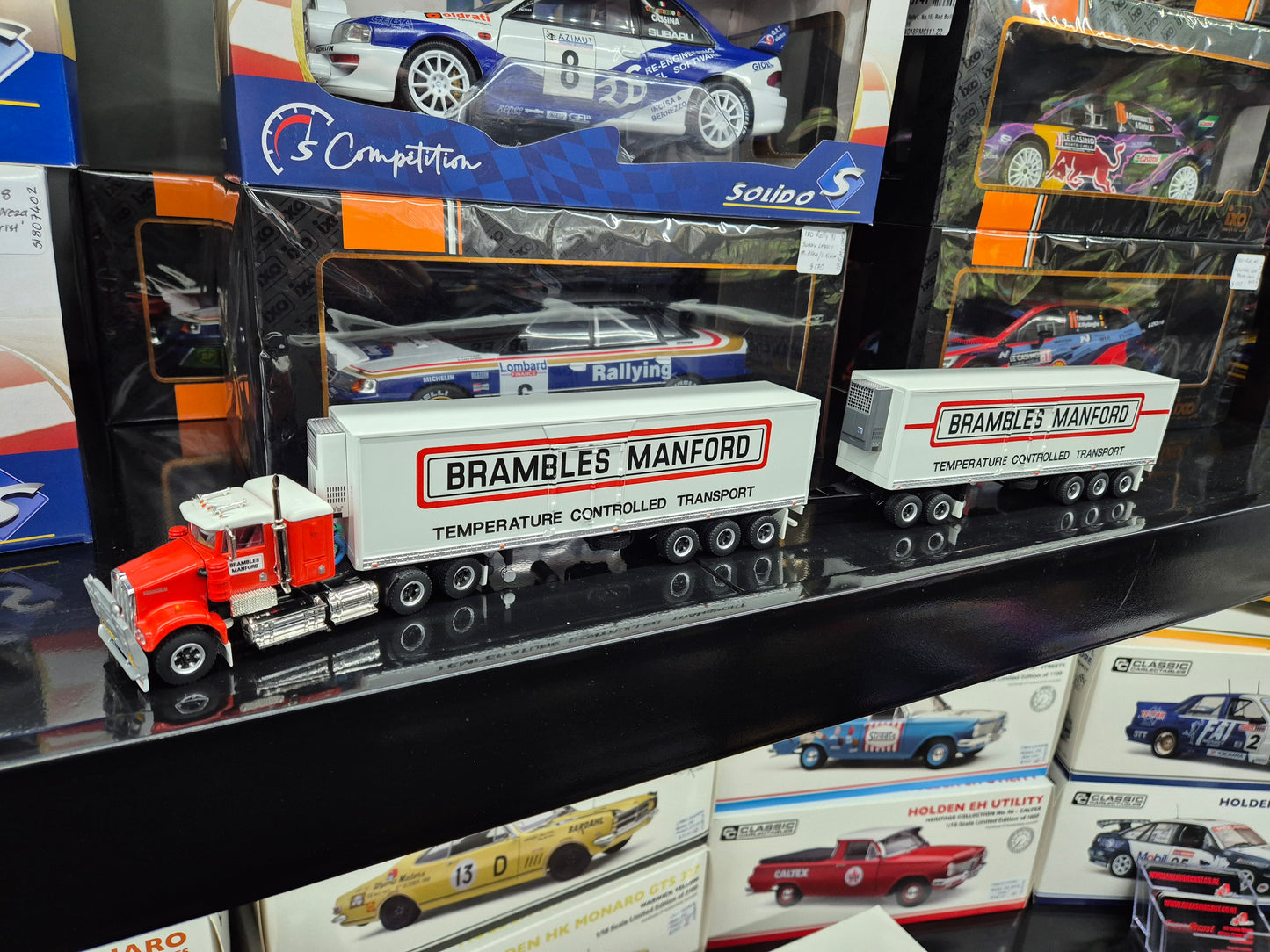 1/64 Brambles road train, Prime mover, Dolly and two trailers
