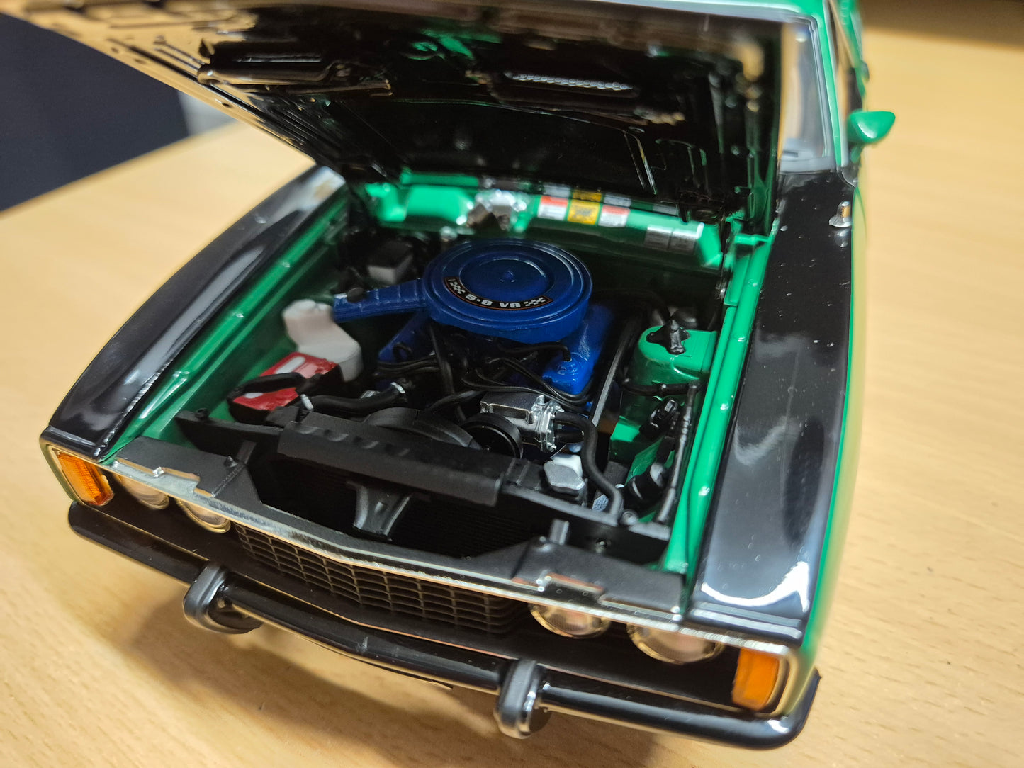 1/18 Ford XC Utility - Coopers