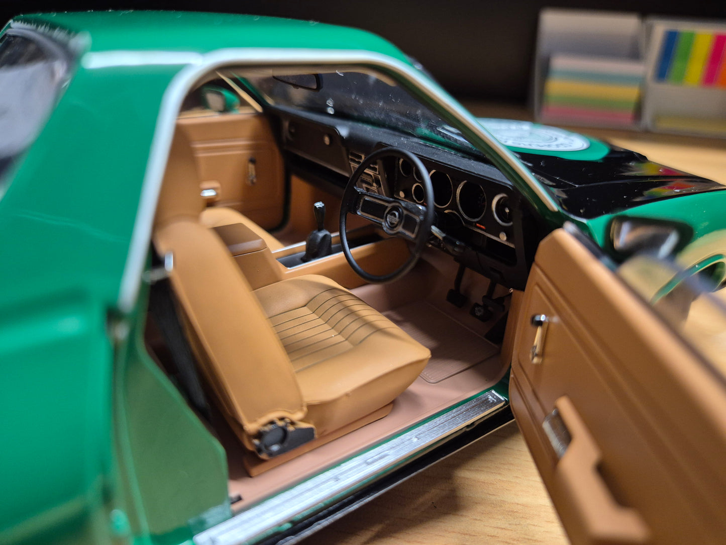 1/18 Ford XC Utility - Coopers