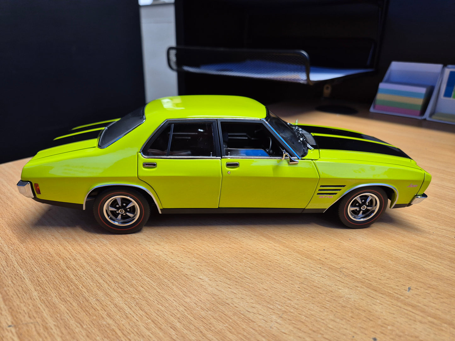 1/18 Holden HQ Monaro GTS Sedan Barbados Green with Black Stripes