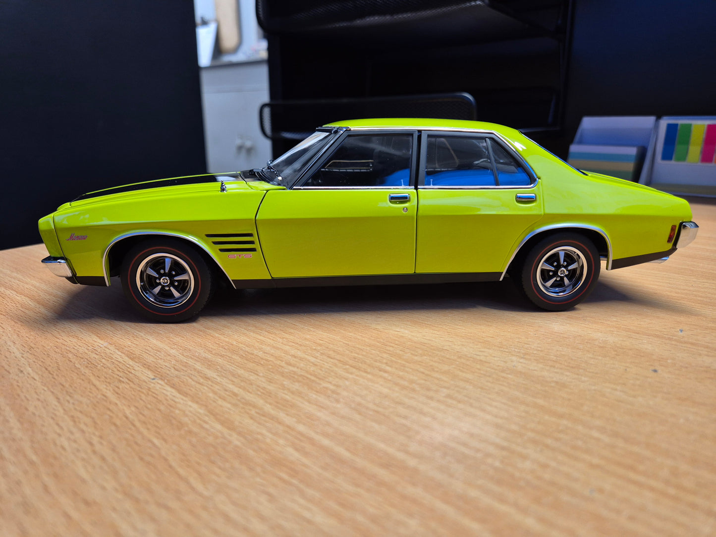 1/18 Holden HQ Monaro GTS Sedan Barbados Green with Black Stripes
