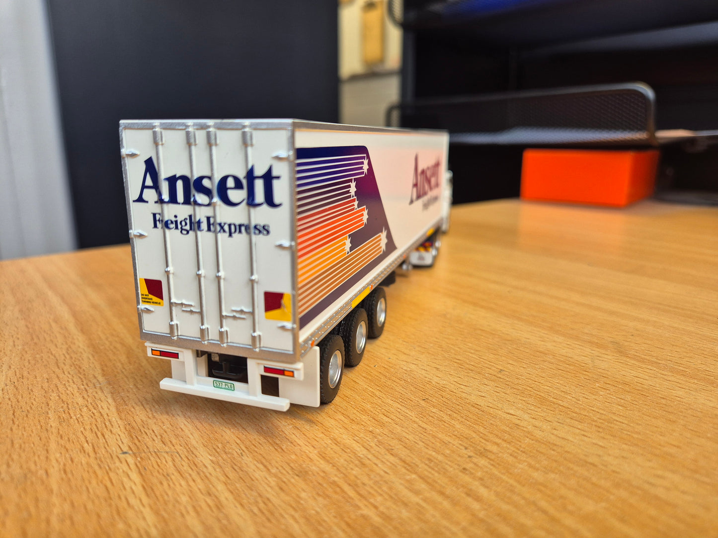 1/64 Ansett Freight Express 12036
