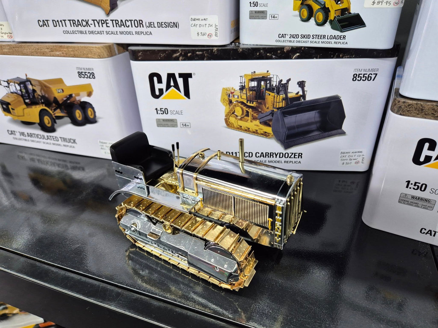 1/16 Cat Twenty Tractor 100th Anniversary Edition