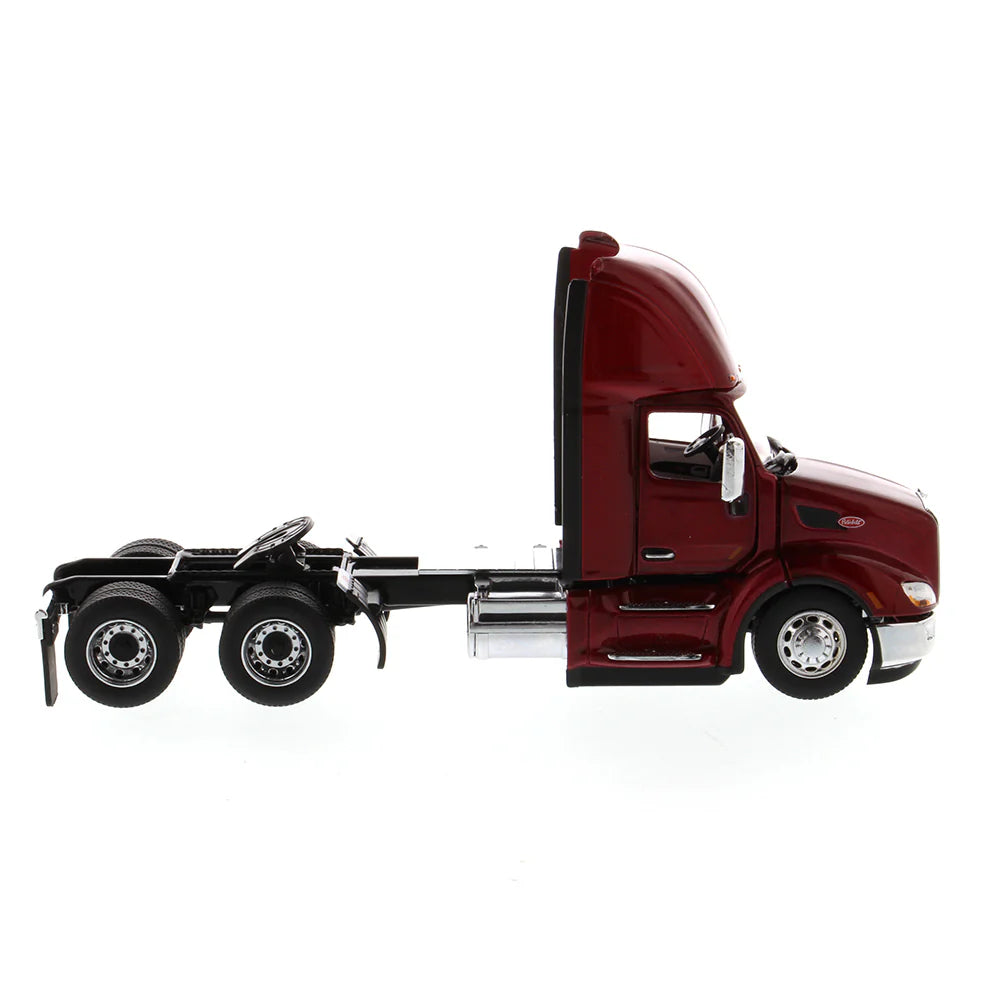 1/50 Peterbilt 579 Day Cab Tractor Red 71068