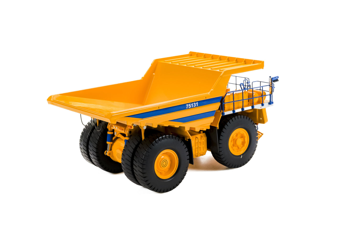 1/50 Belaz Dump Truck 130-136 ton  75131