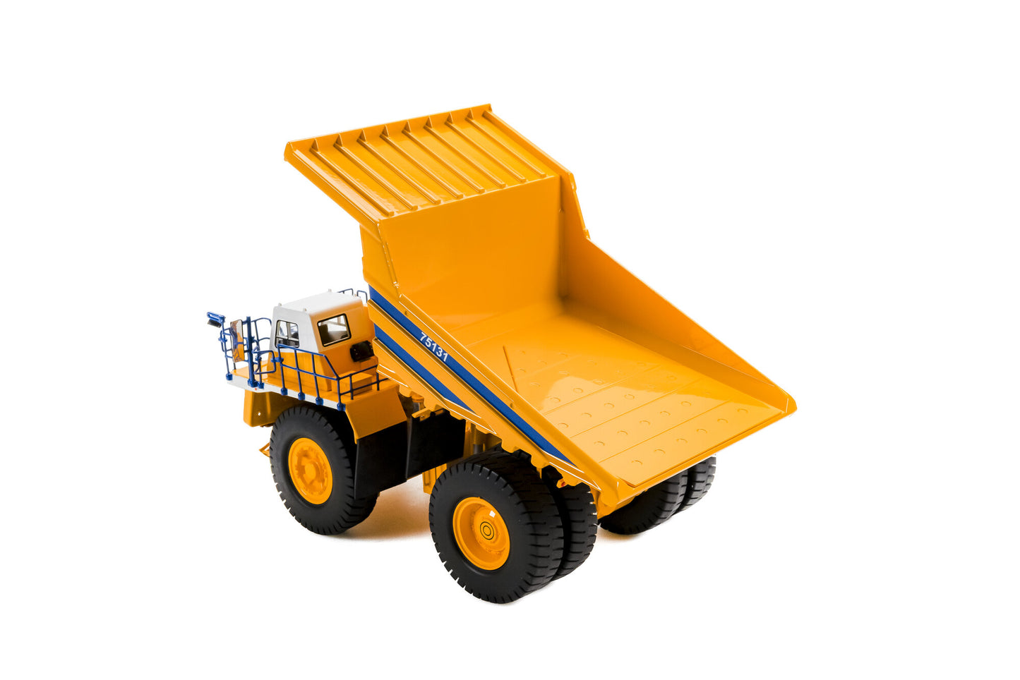 1/50 Belaz Dump Truck 130-136 ton  75131