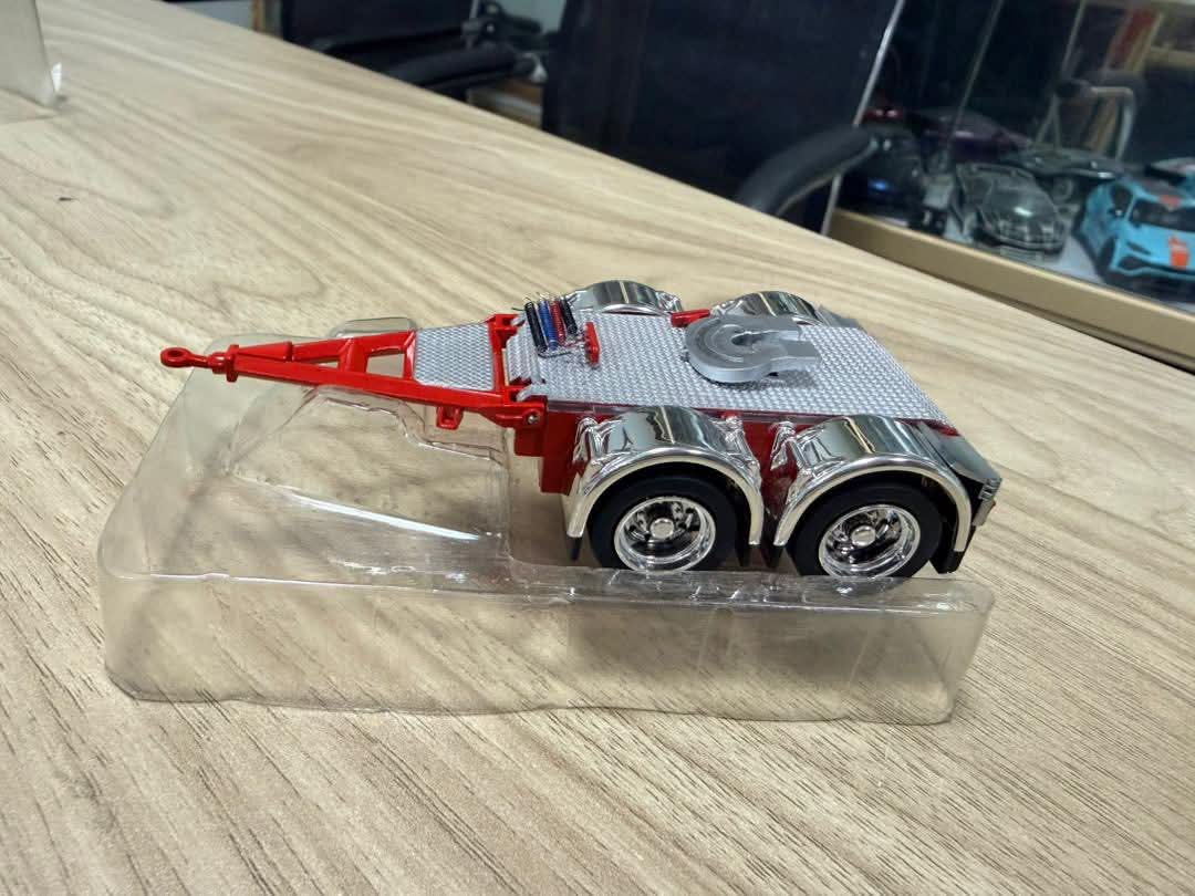 1/50 Two Axle Dolly Red  CNJ3