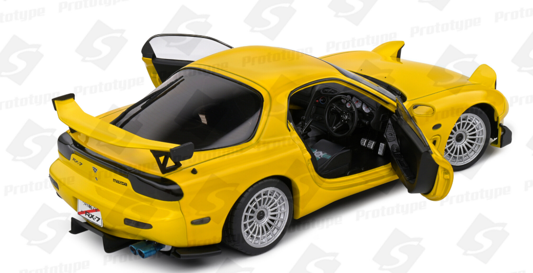 1/18 Mazda RX7 FD RS Street fighter 1994  yellow