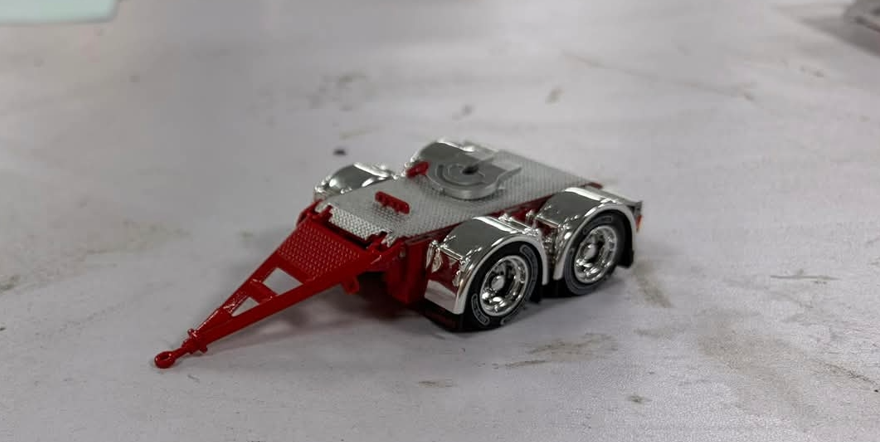 1/50 Two Axle Dolly Red  CNJ3