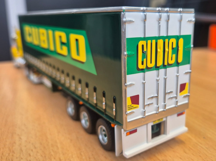 1/64 Cubico Semi with Curtain Side Trailer 12038