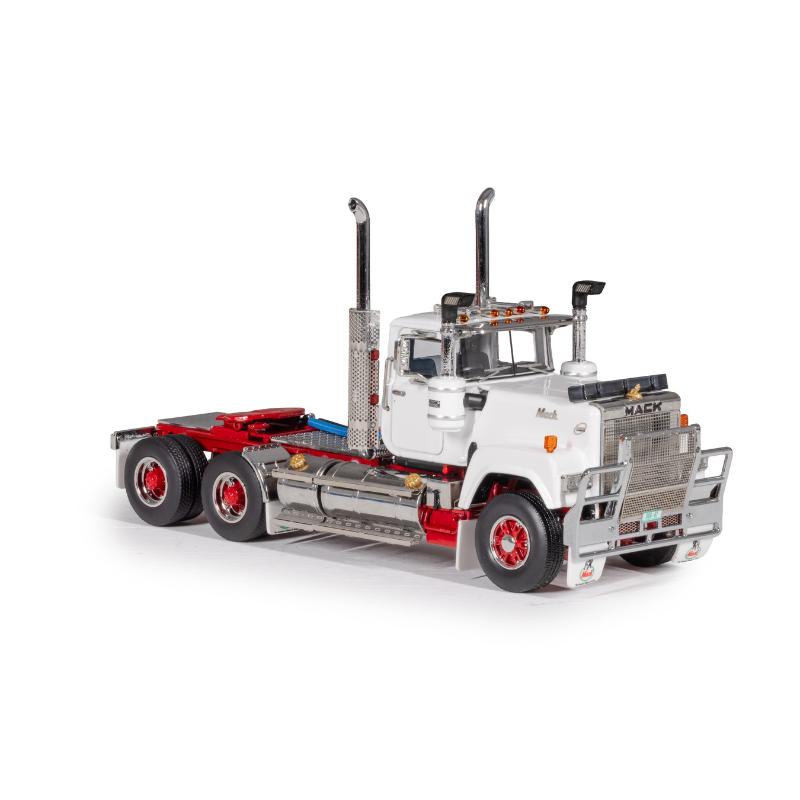 White/Red Mack Day Cab Series 1  Z01681
