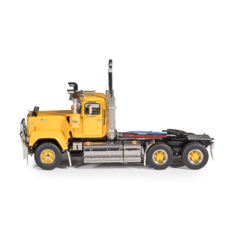 Yellow/Black Mack Day Cab Series 1  Z01683
