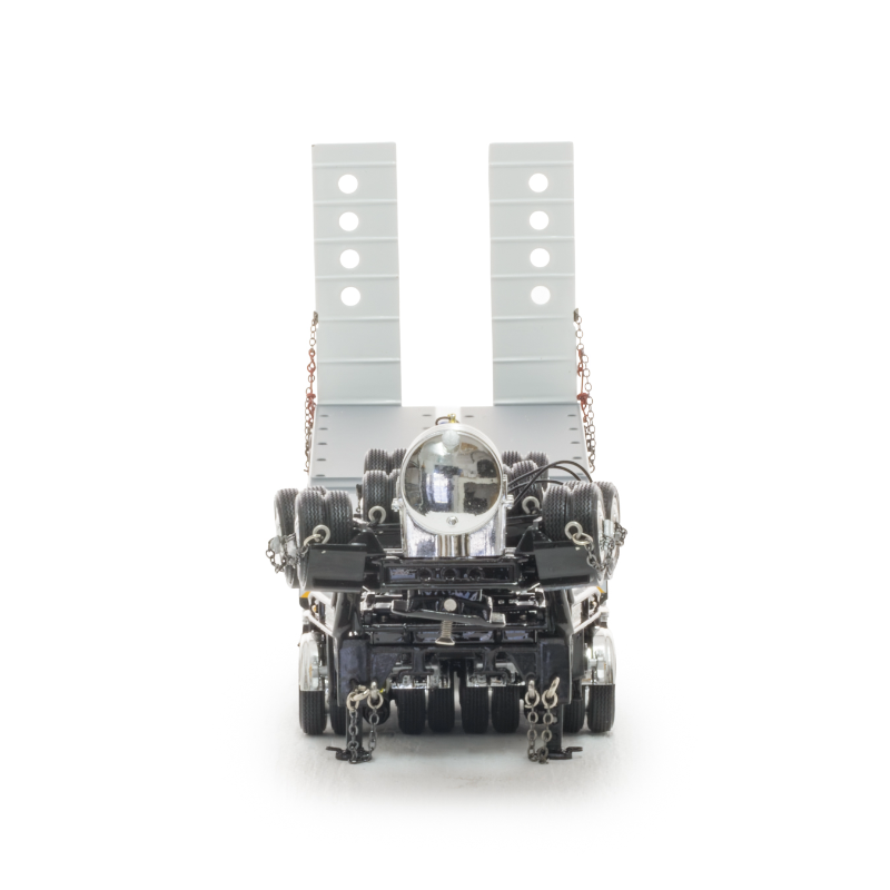 1/50 Drake Swingwing 4x8 Hyd Neck Gloss Black