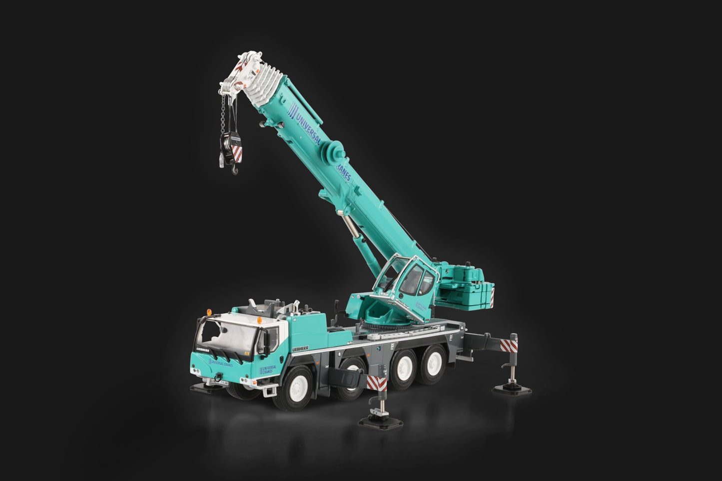 1/50 Universal Cranes LTM1090 51-2193
