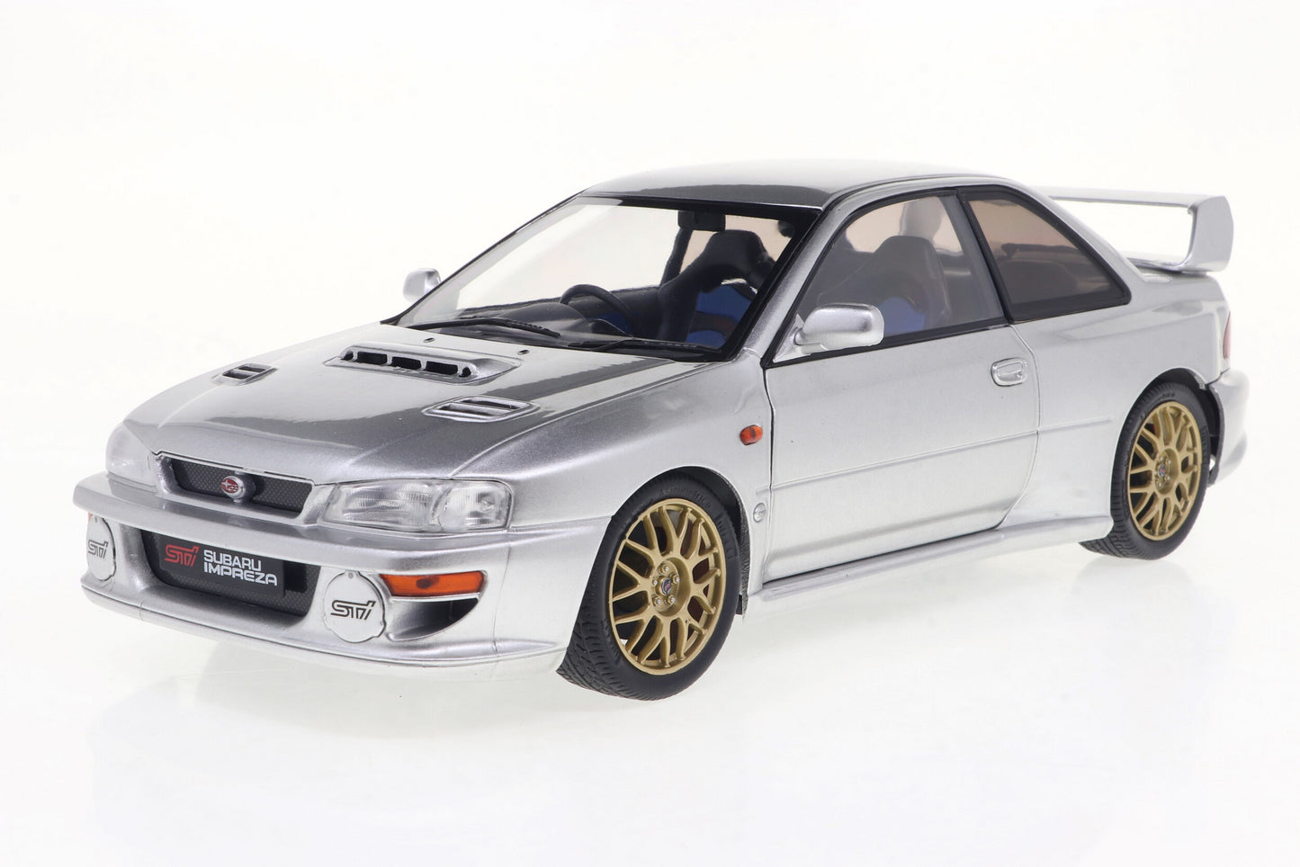 1/18 Subaru Impreza 22b 1998 Silver