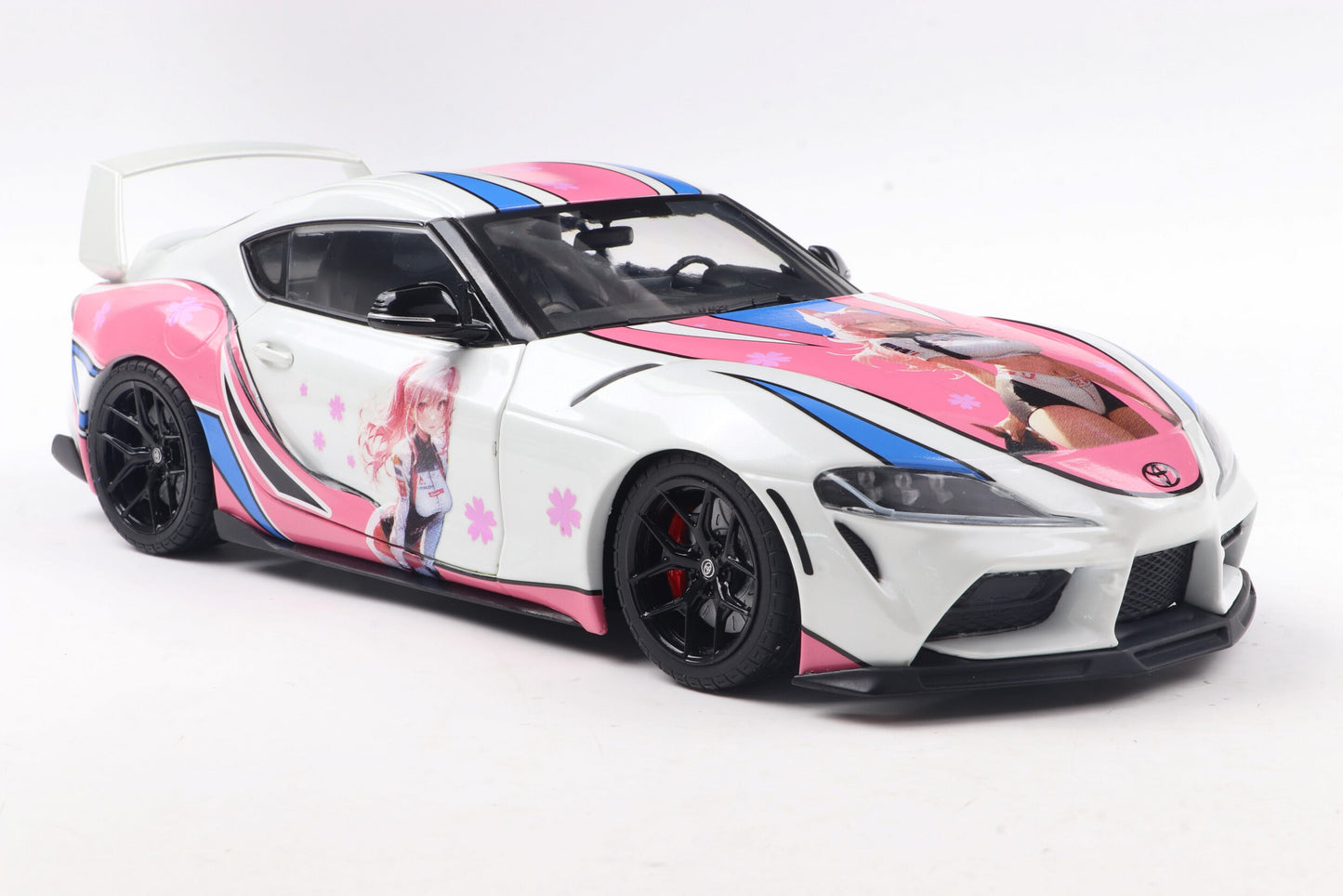 1/18 Toyota GR Supra 2024 Itasha Whiyte Solido Work