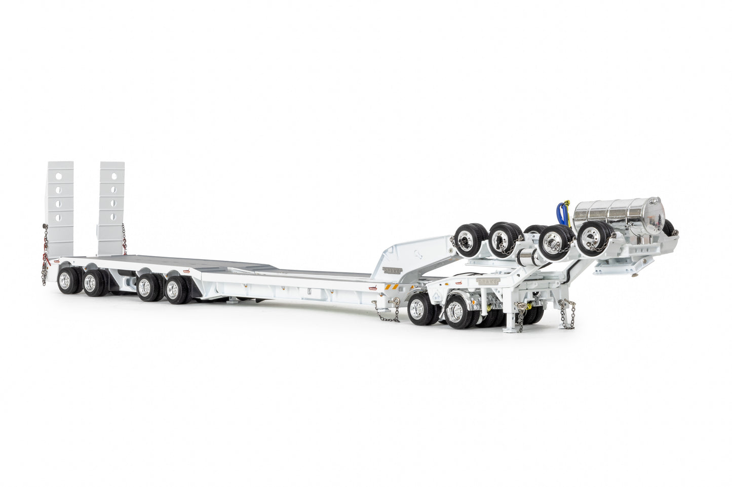 1/50 Drake swingwing 4x8 white