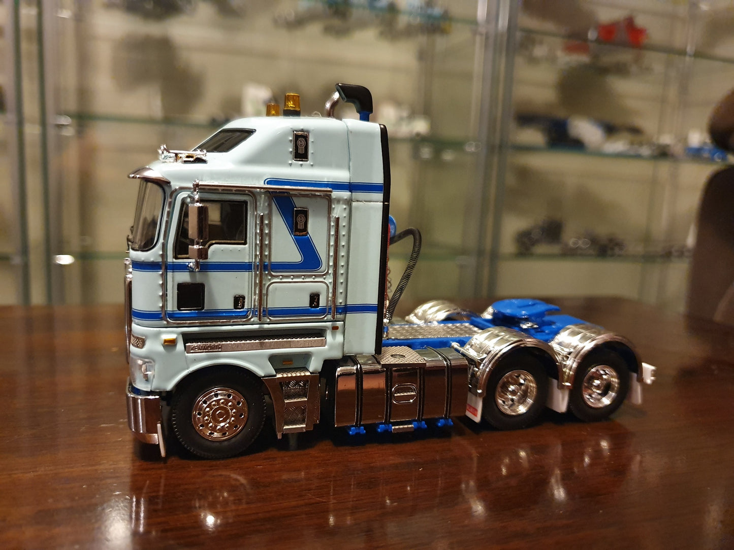 1/50 Light Blue K200 2.3 cab (second hand)