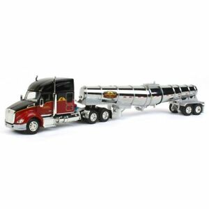 1/64 scale Kenworth® T680 Lonewolf Petroleum with 76” MidRoof Sleeper & Polar® Deep Drop Trailer