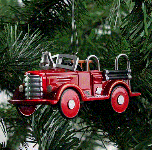 International KB fire truck ornament