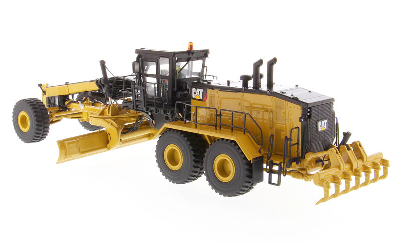 1/50 Cat 24M Motor Grader highline